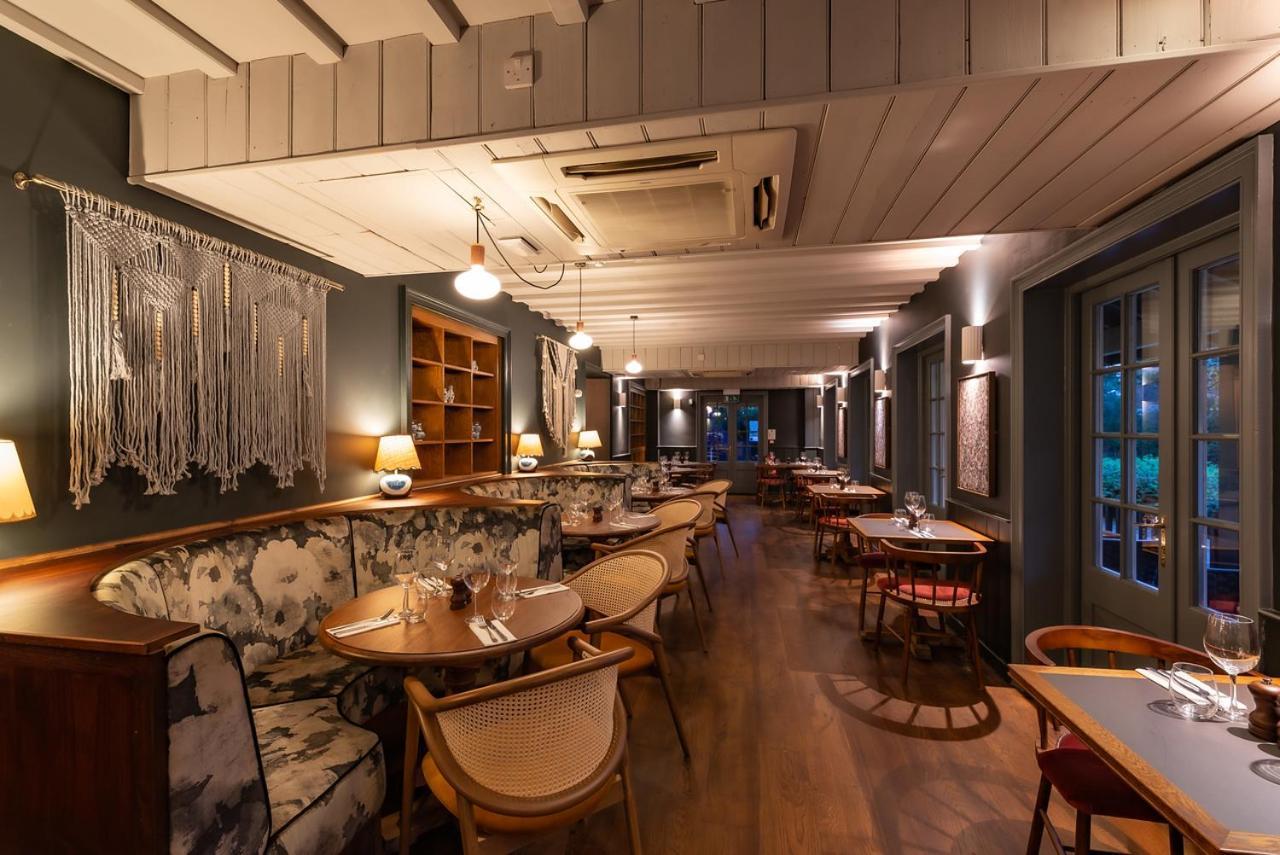 ホテル The Anchorage Canford Cliffs エクステリア 写真